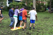 evento empresarial para fin de año adultos y jovenes 